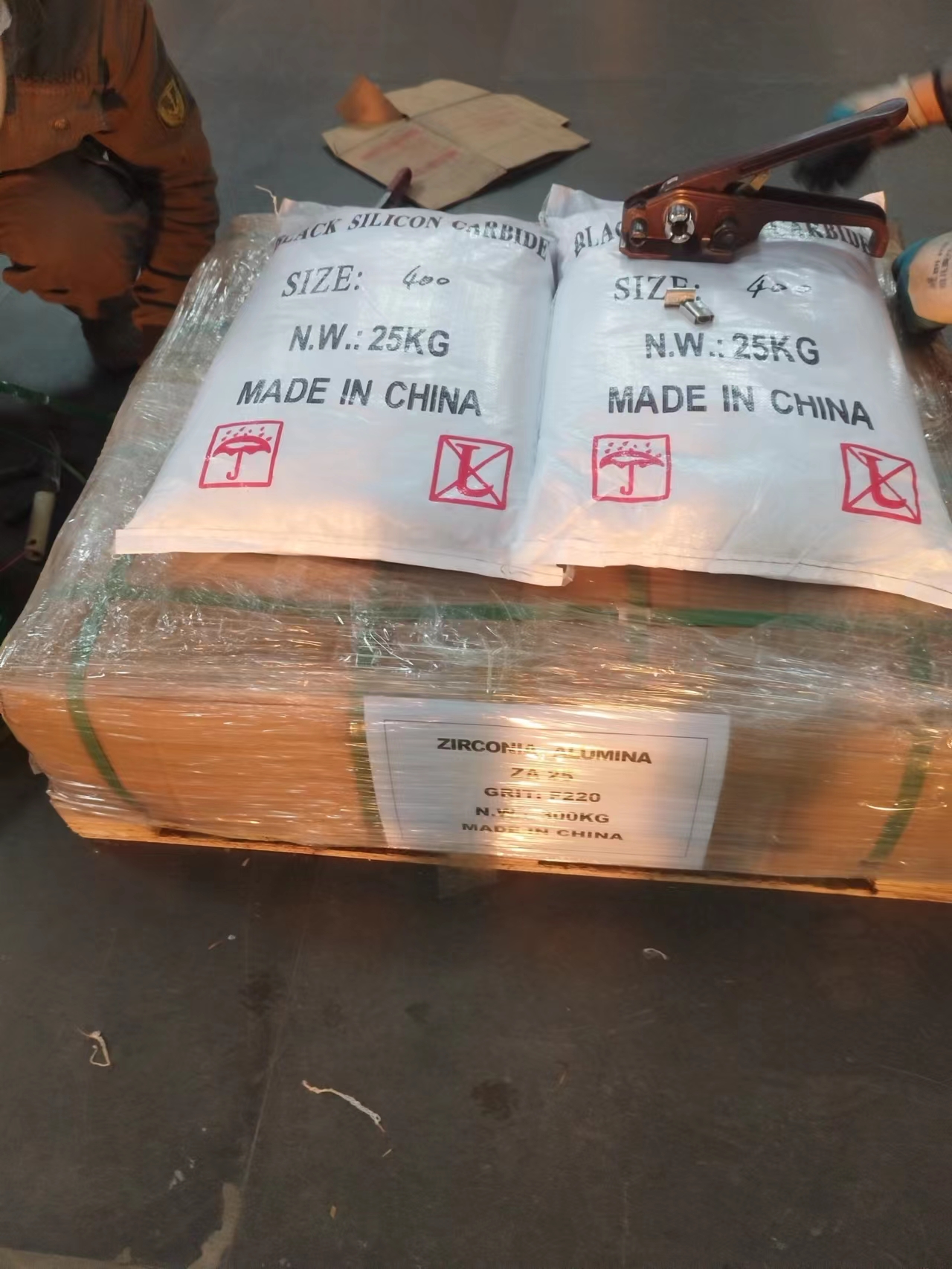 出口日本25%含量鋯剛玉F220#